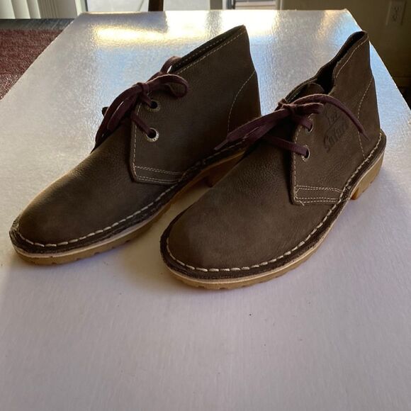 SAFARI by BATA Men’s Leather Chukka Boots Size 9 main image 8